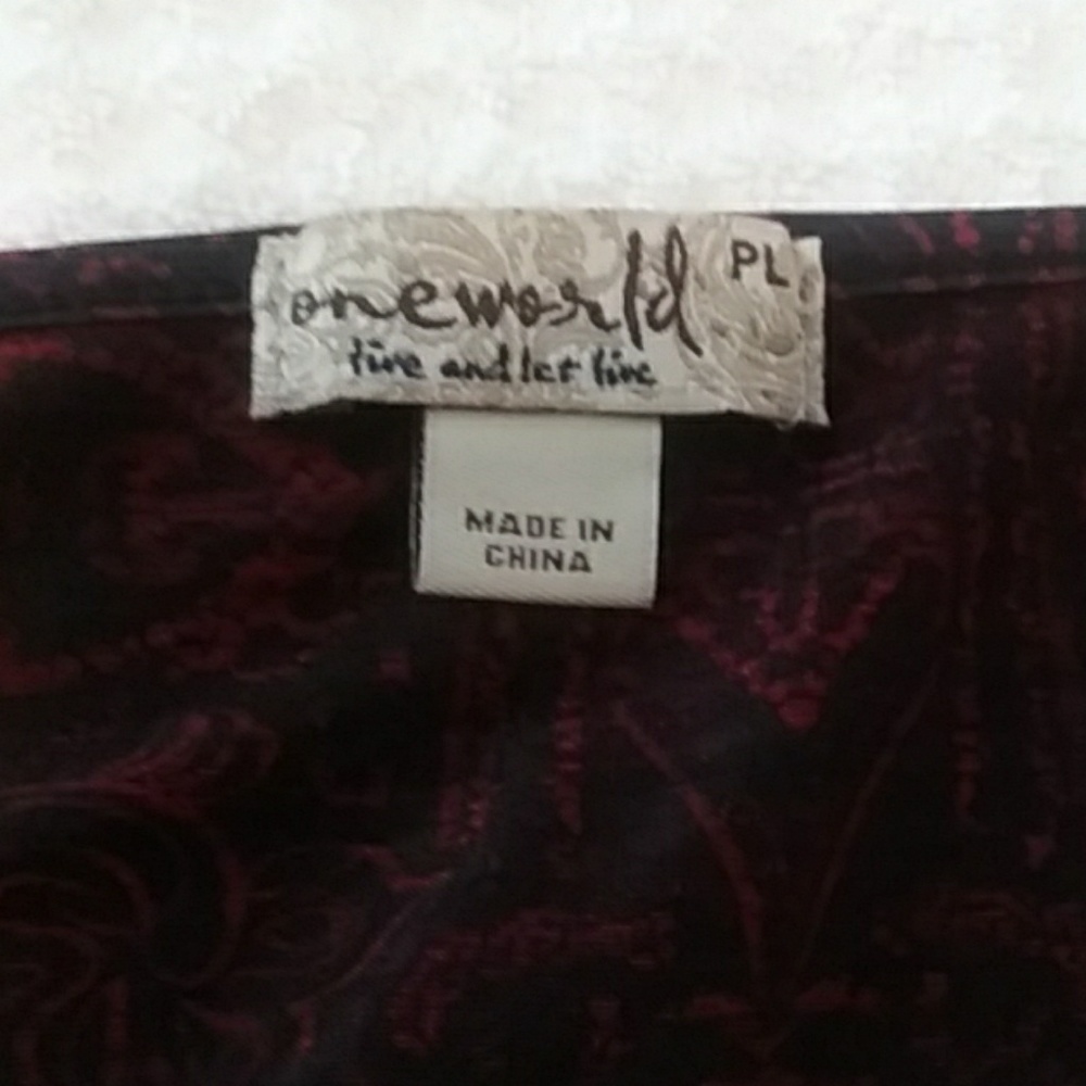 Woman Blouse - Picture 2 of 6